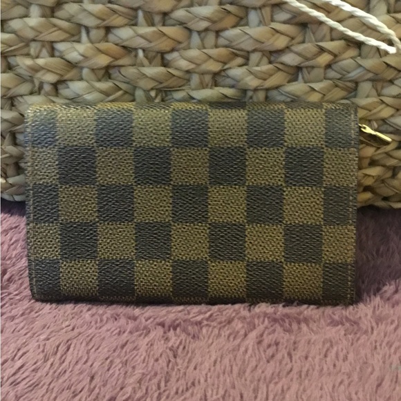 Authentic Lois Vuitton DAMIER Port Billets Monnaie Bifold Wallet - Picture 3 of 16